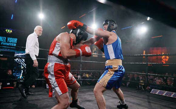 2023 05 18 crn fightnight 108 580x358.jpg